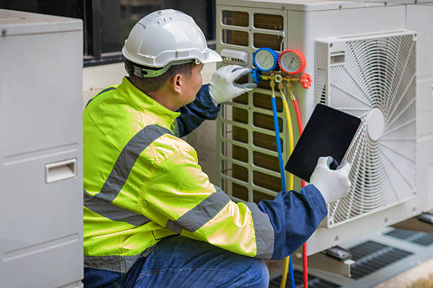 Professional Furnace Repair technician working in Glidden, TX
